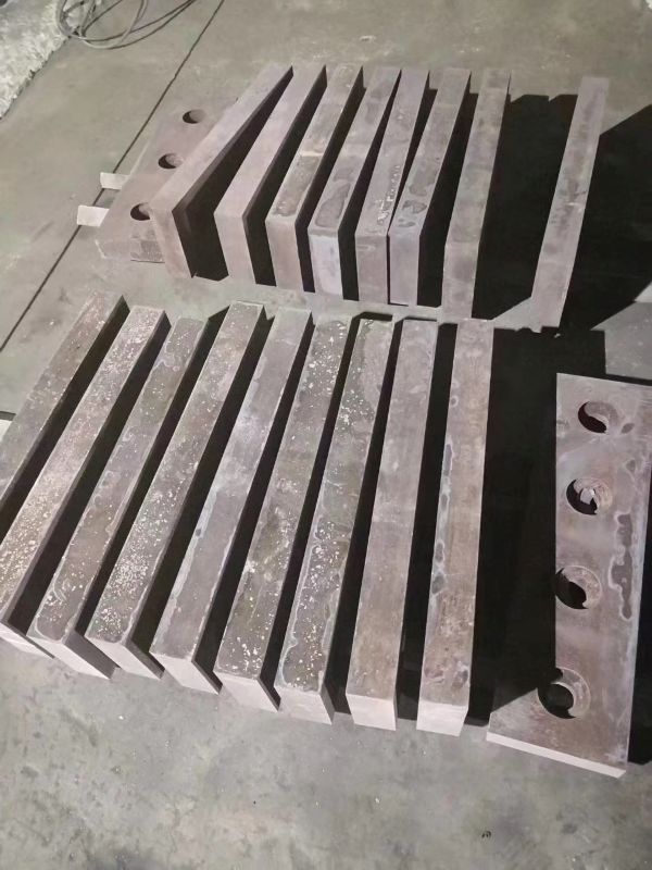 Scrap metal shearing requires high quality shear blades